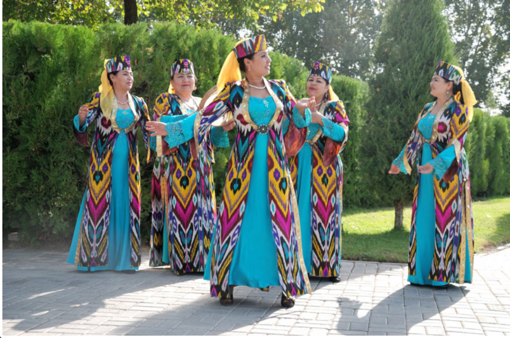 Screenshot_2020-02-04 Культура Узбекистана – узбекские танцы.jpg