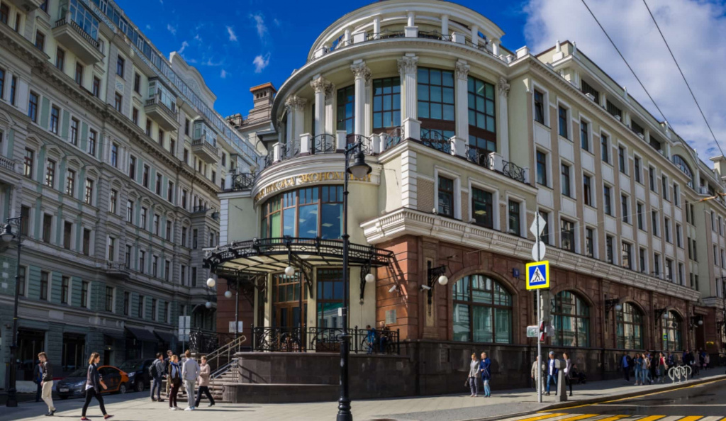 Высшая-школа-экономики-min.jpg Высшая-школа-экономики-min.jpg