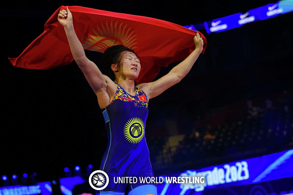 Айсулуу Тыныбекова выиграла чемпионат мира по борьбе!