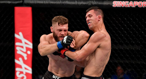 Рафаэль Физиев одержал первую победу в UFC!