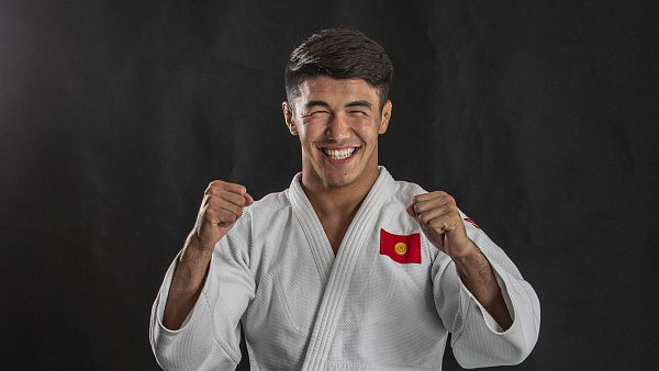 Кыргызстан взял первую медаль на Азиаде-2023