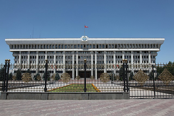 В Бишкеке и Оше появятся российские миграционные центры