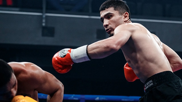 Таджикистанец сразится за пояс чемпиона мира по боксу